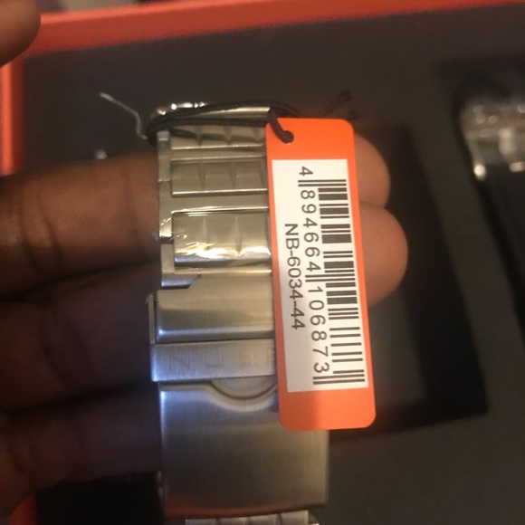 Nubeo Megalodon - Picture 8 of 8